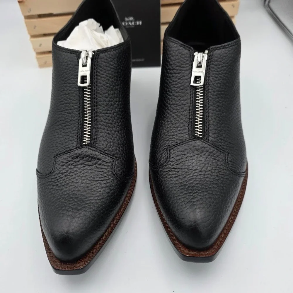 Coach Bandit Zip Shoe Pebble Black Leather Pointed Toe Bootie Q8176‎ Womens 8 B